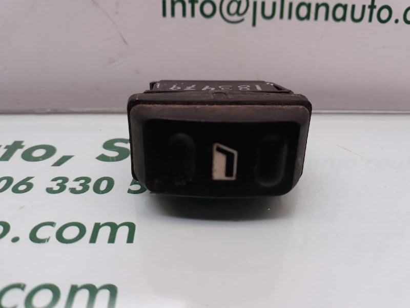 Recambio de mando elevalunas delantero derecho para citroen xsara berlina 1.9 d sx referencia OEM IAM   