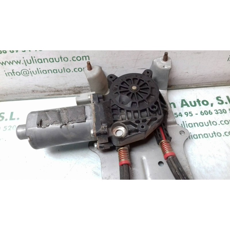 Recambio de elevalunas delantero derecho para citroen xsara picasso 2.0 hdi exclusive referencia OEM IAM 0130821762  ELECTRICO