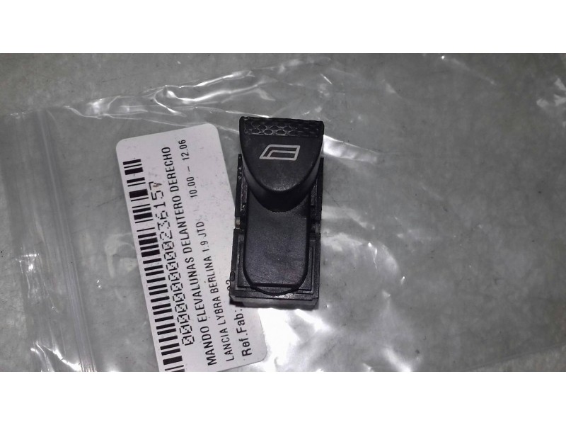 Recambio de mando elevalunas delantero derecho para lancia lybra berlina 1.9 jtd referencia OEM IAM A223  