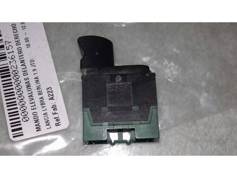 Recambio de mando elevalunas delantero derecho para lancia lybra berlina 1.9 jtd referencia OEM IAM A223  