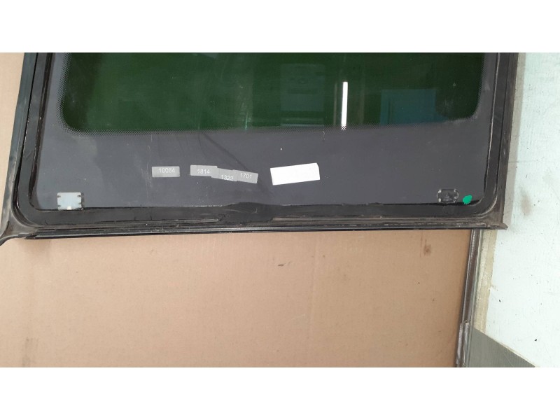 Recambio de luna custodia trasera derecha para volkswagen touran (1t1) advance referencia OEM IAM 43R001667  