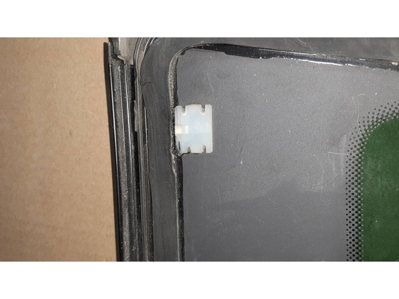 Recambio de luna custodia trasera derecha para volkswagen touran (1t1) advance referencia OEM IAM 43R001667  