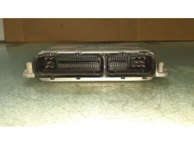 Recambio de centralita motor uce para seat ibiza (6l1) fresh referencia OEM IAM 038906012HP 0281011320 BOSCH