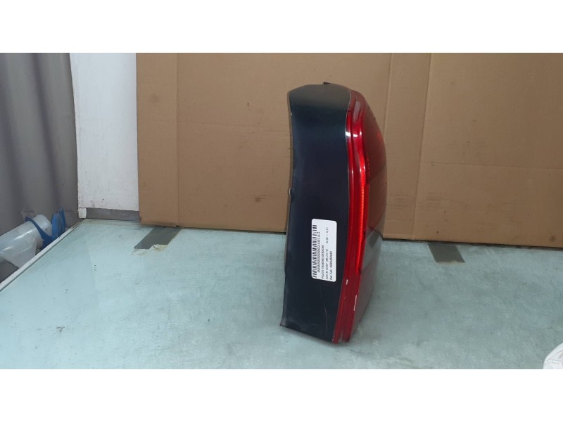 Recambio de piloto trasero derecho para audi a4 avant (b5) 2.5 tdi referencia OEM IAM 8D9945096C 8D9945096 