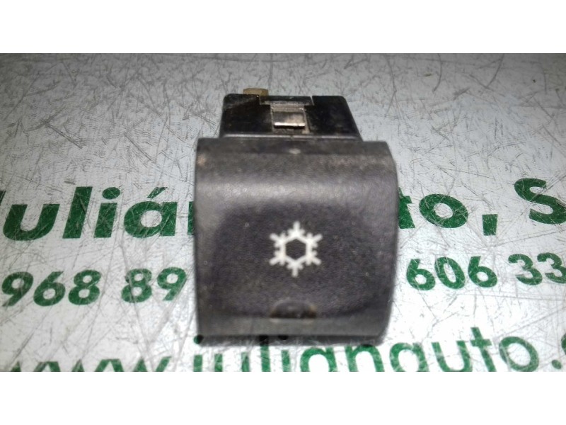 Recambio de interruptor para opel vectra b berlina básico (1999) referencia OEM IAM 90492932 501634 A / C Recambio de interruptor para opel vectra b berlina básico (1999) referencia OEM IAM 90492932 501634 A / C