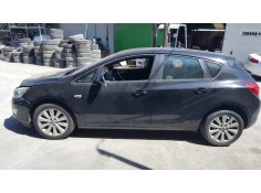 opel astra j lim. del año 2011