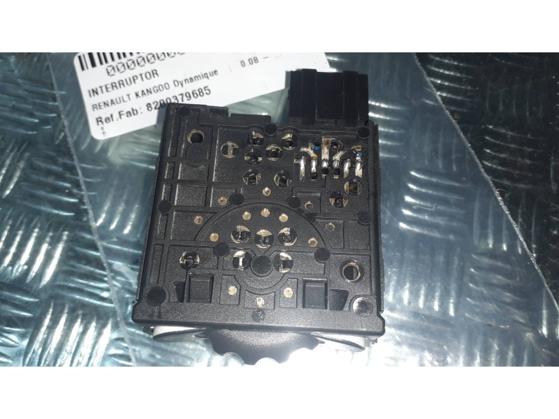 Recambio de interruptor para renault kangoo dynamique referencia OEM IAM 8200379685 7700841235 ALTURA FAROS