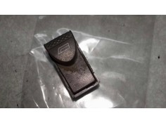Recambio de mando elevalunas trasero derecho para fiat multipla (186) 1.9 jtd 110 elx eleganza referencia OEM IAM B569  