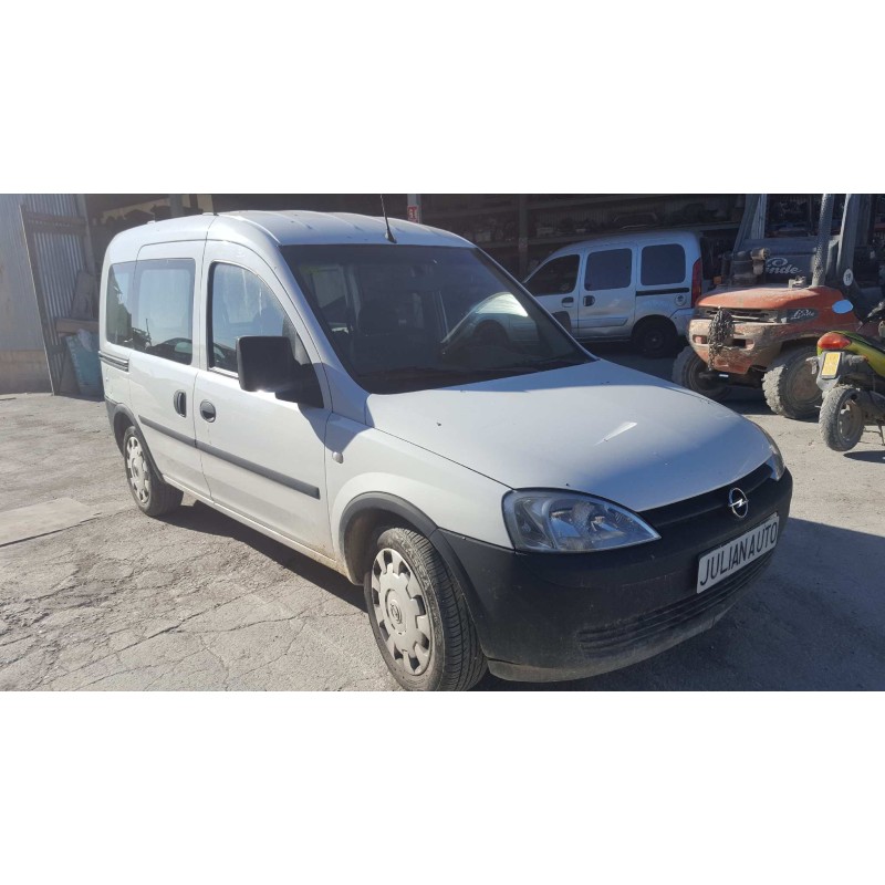 opel combo (corsa c) del año 2010