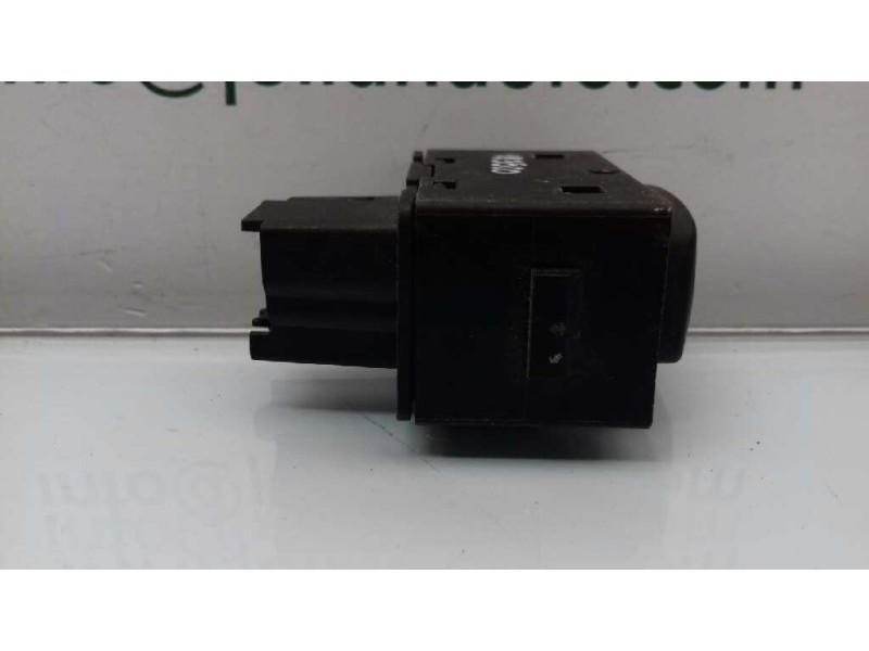 Recambio de mando elevalunas trasero izquierdo para peugeot 307 (s1) referencia OEM IAM 96360166XT 013020445 