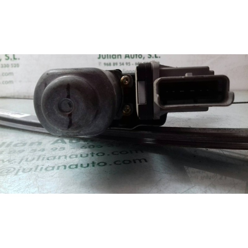 Recambio de elevalunas delantero izquierdo para citroen c3 1.4 hdi 16v exclusive referencia OEM IAM 963912  ELECTRICO