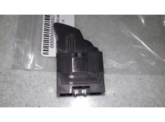 Recambio de mando elevalunas delantero derecho para lancia lancia y 1.2 16v lx referencia OEM IAM A223   2