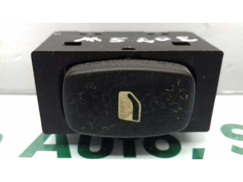 Recambio de mando elevalunas trasero derecho para peugeot 307 (s1) referencia OEM IAM 96360166XT 031491405 