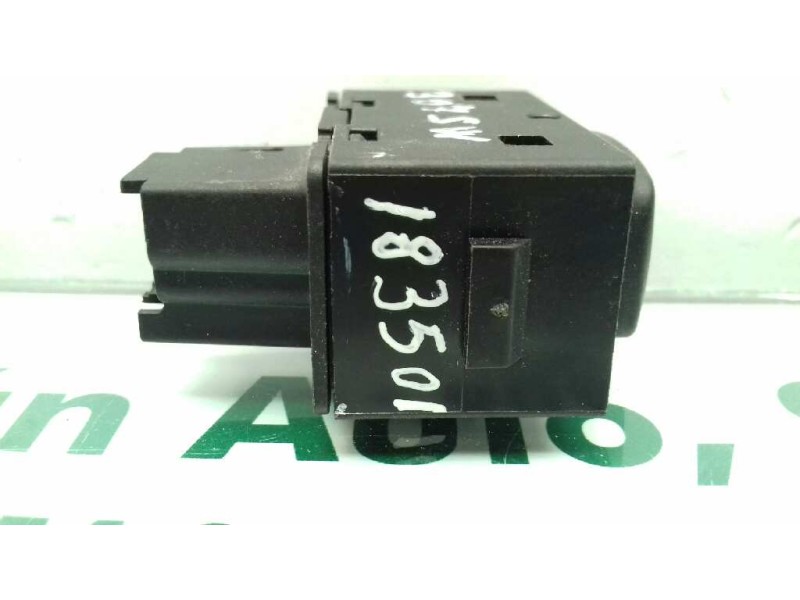 Recambio de mando elevalunas trasero derecho para peugeot 307 (s1) referencia OEM IAM 96360166XT 031491405 