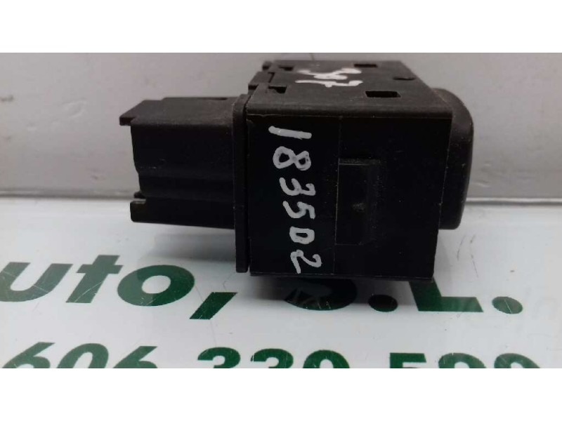 Recambio de mando elevalunas trasero derecho para peugeot 307 (s1) referencia OEM IAM 96360166XT 034251432 