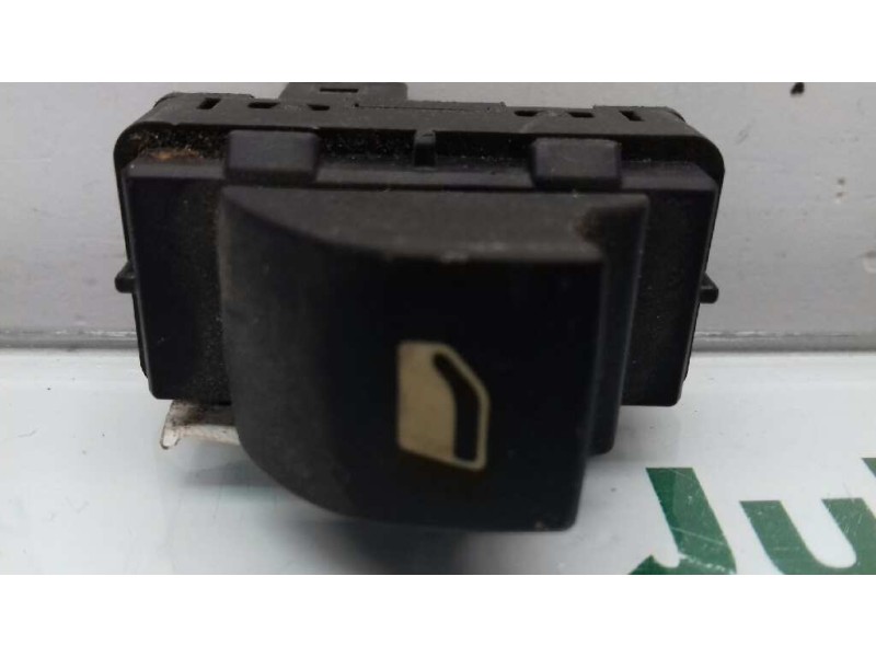 Recambio de mando elevalunas trasero derecho para citroen c6 exclusive referencia OEM IAM 96519387ZD  