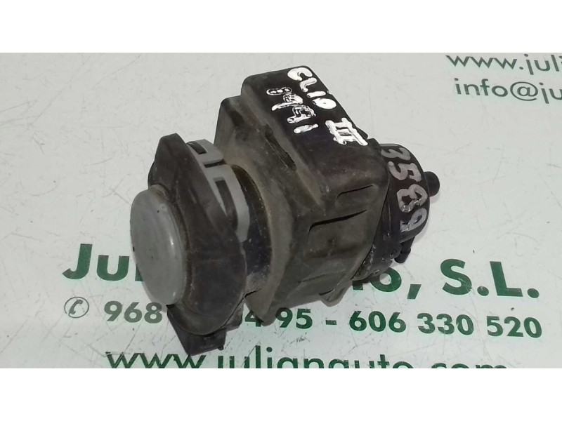 Recambio de valvula aire adicional para renault clio iii exception 2 referencia OEM IAM 8200575400  