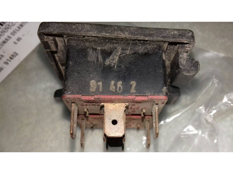 Recambio de mando elevalunas delantero izquierdo para lancia thema referencia OEM IAM 91462 176602180 