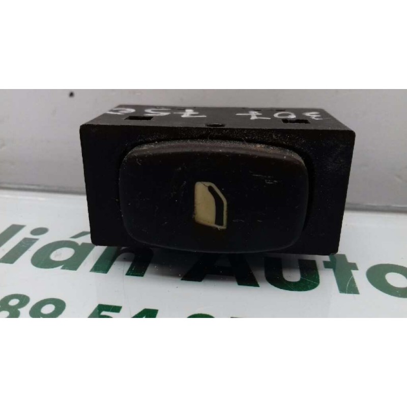 Recambio de mando elevalunas trasero derecho para peugeot 307 (s1) xr referencia OEM IAM 96360166XT 029271329 