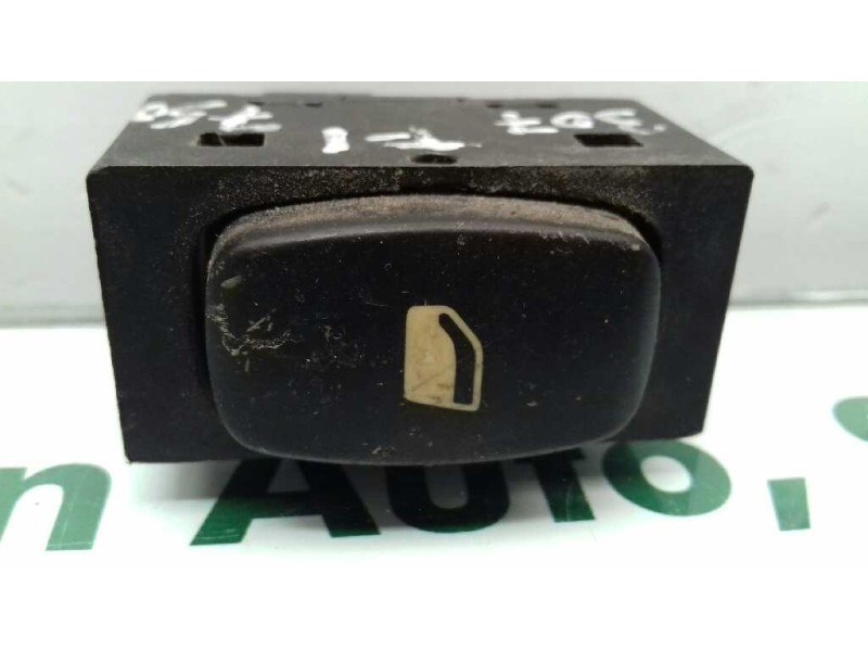 Recambio de mando elevalunas trasero izquierdo para peugeot 307 (s1) xr referencia OEM IAM 96360166XT 008300340 