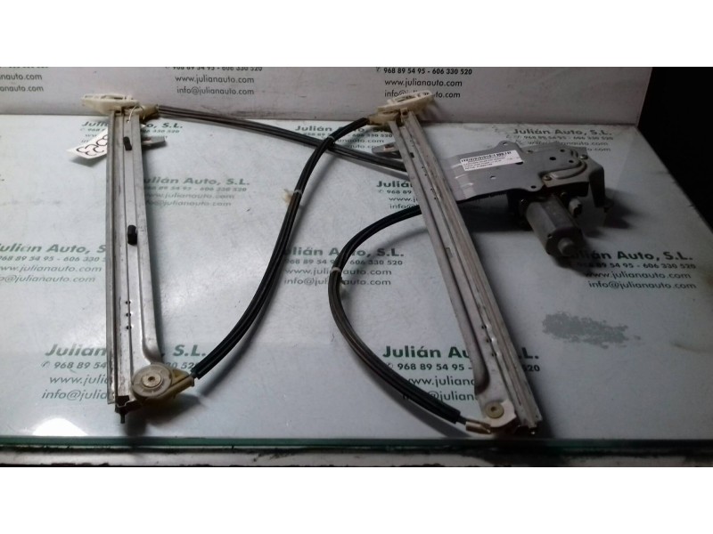 Recambio de elevalunas delantero derecho para citroen xsara picasso 2.0 hdi sx referencia OEM IAM 0130821762  ELECTRICO