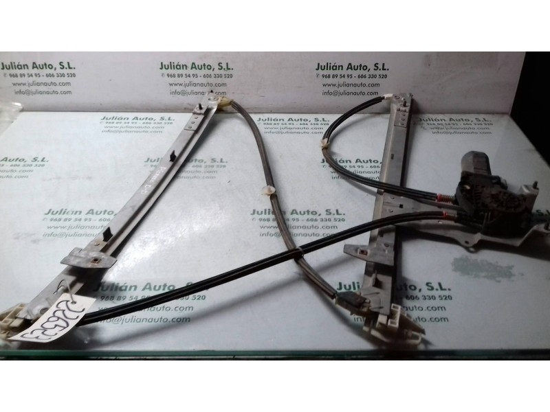 Recambio de elevalunas delantero derecho para citroen xsara picasso 2.0 hdi sx referencia OEM IAM 0130821762  ELECTRICO