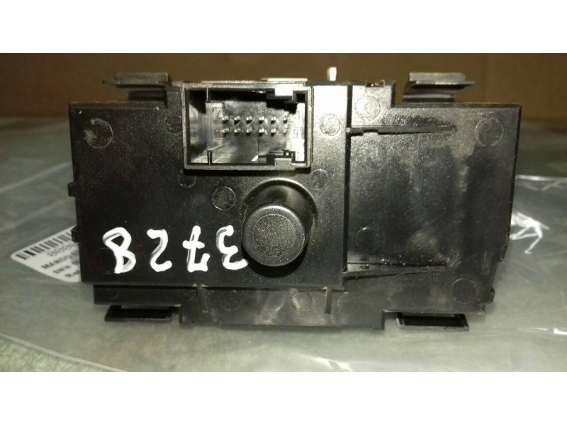 Recambio de mando luces para bmw serie 3 berlina (e90) 320i referencia OEM IAM 6932796 33600201 2820601