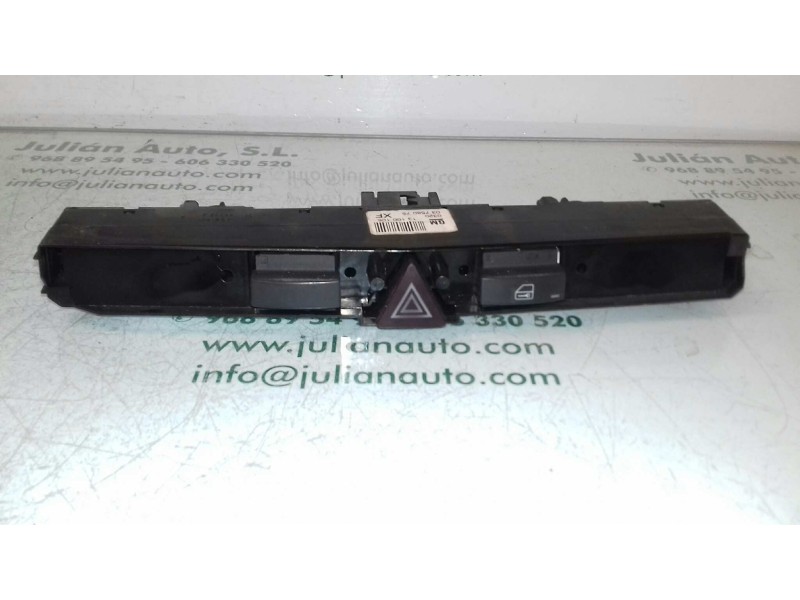 Recambio de warning para opel astra h ber. cosmo referencia OEM IAM 13100105 03758075 