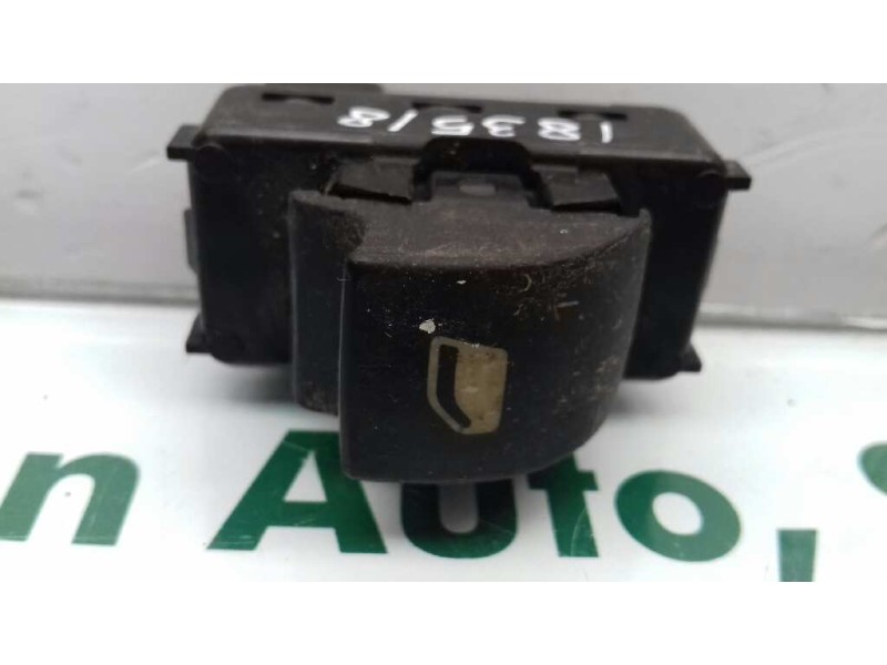 Recambio de mando elevalunas trasero derecho para citroen c4 coupe lx referencia OEM IAM   