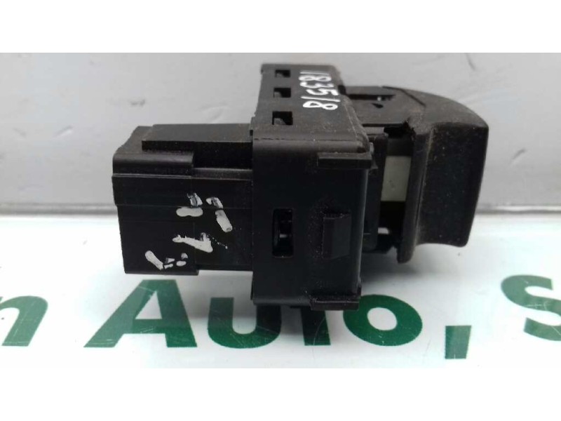 Recambio de mando elevalunas trasero derecho para citroen c4 coupe lx referencia OEM IAM   