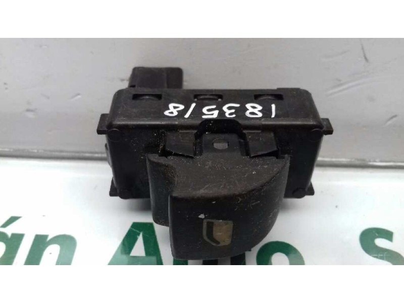 Recambio de mando elevalunas trasero derecho para citroen c4 coupe lx referencia OEM IAM   