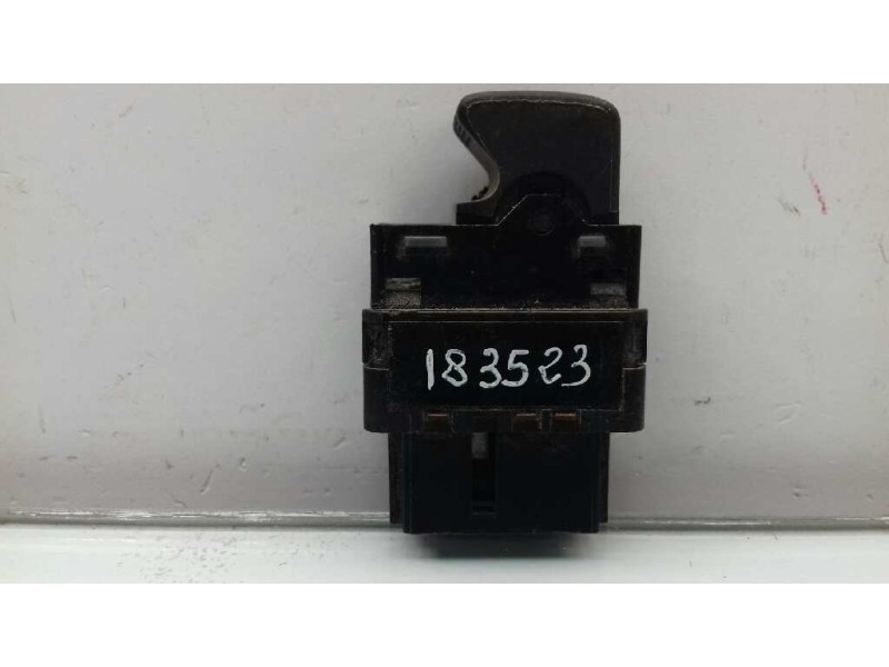 Recambio de mando elevalunas trasero izquierdo para peugeot 406 berlina (s1/s2) srdt referencia OEM IAM   