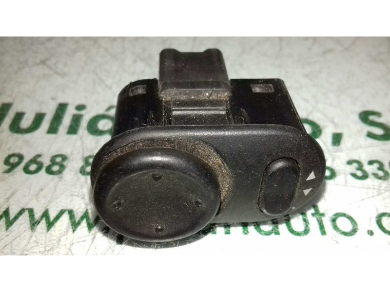 Recambio de mando retrovisor para daewoo nubira berlina se referencia OEM IAM 96206856 5 PINES NEGRO