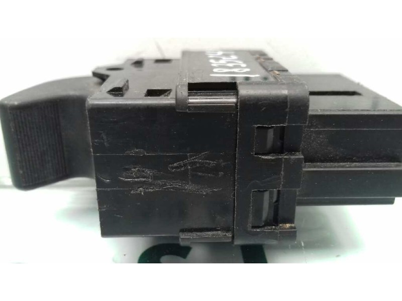 Recambio de mando elevalunas delantero izquierdo para peugeot 307 (s1) referencia OEM IAM M4267  