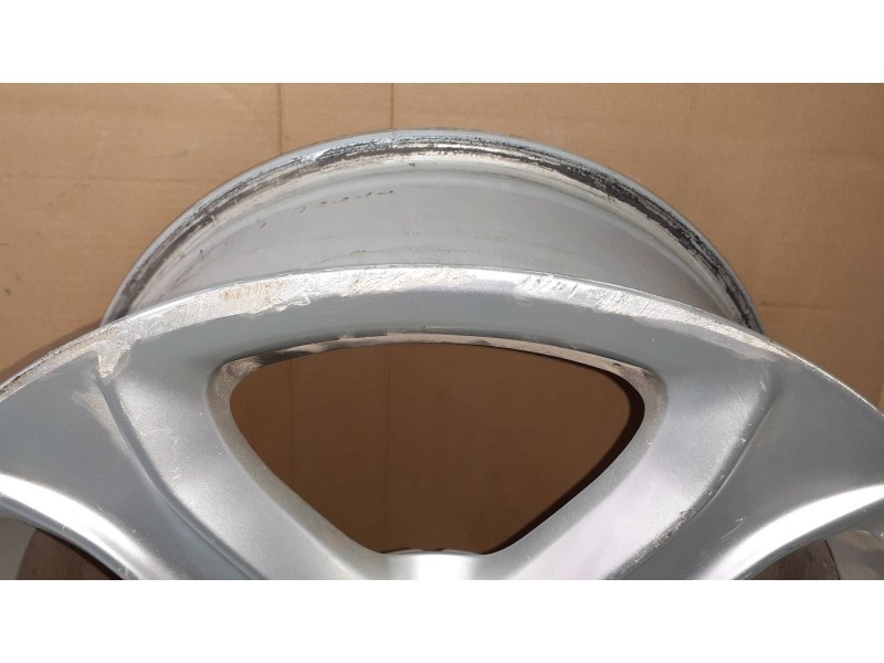 Recambio de llanta para audi a4 ber. (b8) basis referencia OEM IAM 8K0601025CE 75JX17H2 ET45