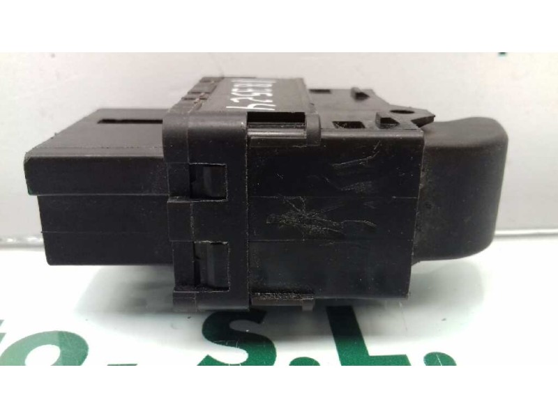 Recambio de mando elevalunas delantero izquierdo para peugeot 307 (s1) referencia OEM IAM M4267  