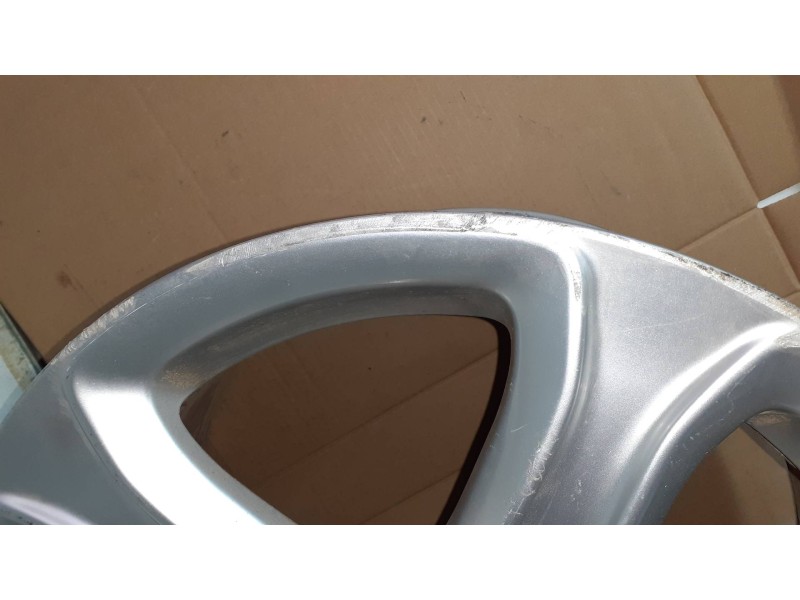 Recambio de llanta para audi a4 ber. (b8) basis referencia OEM IAM 8K0601025CE 75JX17H2 ET45