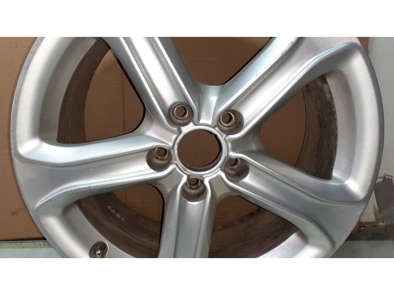 Recambio de llanta para audi a4 ber. (b8) basis referencia OEM IAM 8K0601025CE 75JX17H2 ET45
