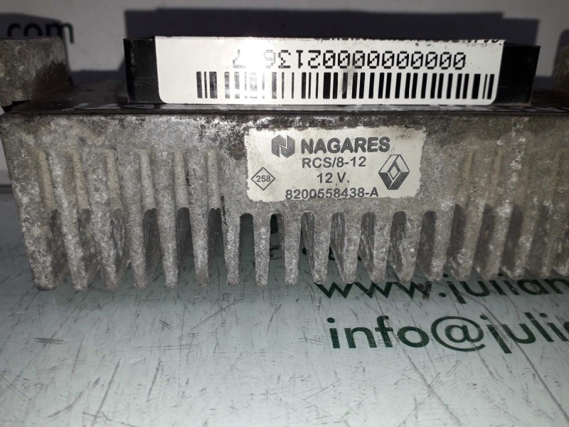 Recambio de caja precalentamiento para renault master doka pritsche/-fgst l2h1 3,5t referencia OEM IAM 8200558438A  NAGARES