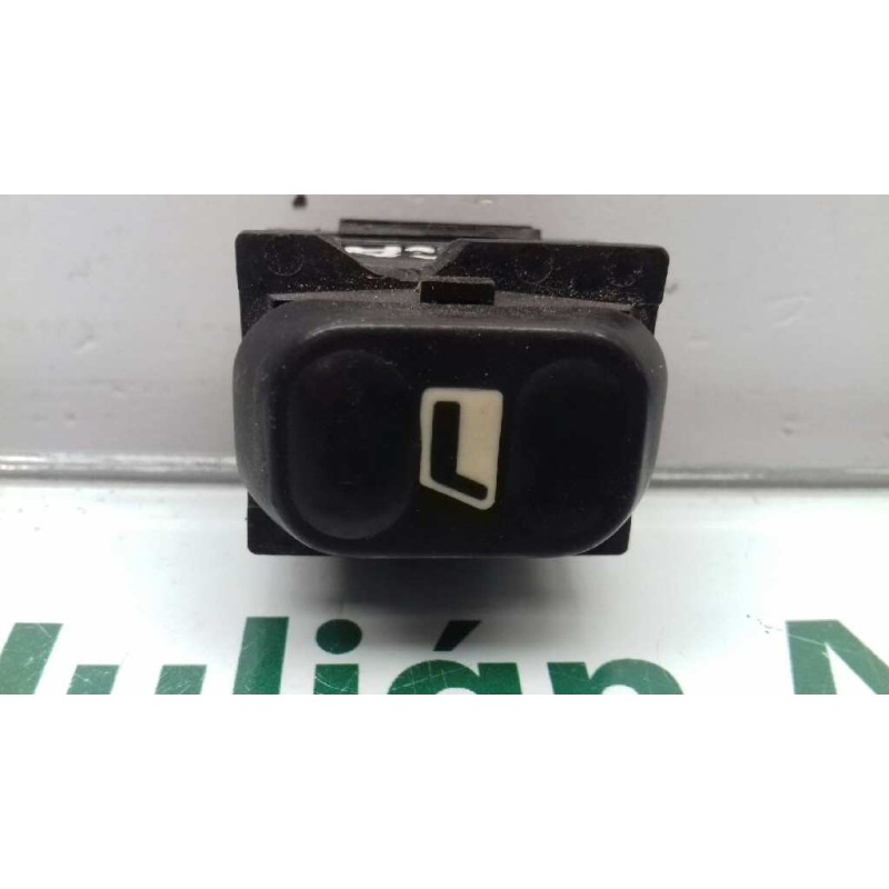 Recambio de mando elevalunas delantero izquierdo para citroen xsara berlina 1.9 d sx referencia OEM IAM M2128  