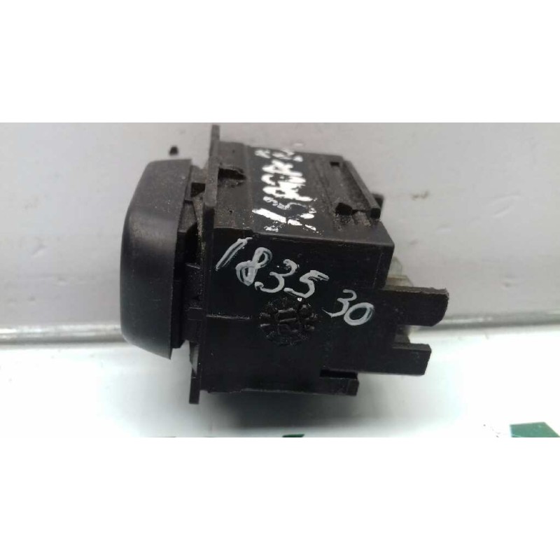 Recambio de mando elevalunas delantero izquierdo para citroen xsara berlina 1.9 d sx referencia OEM IAM M2128  