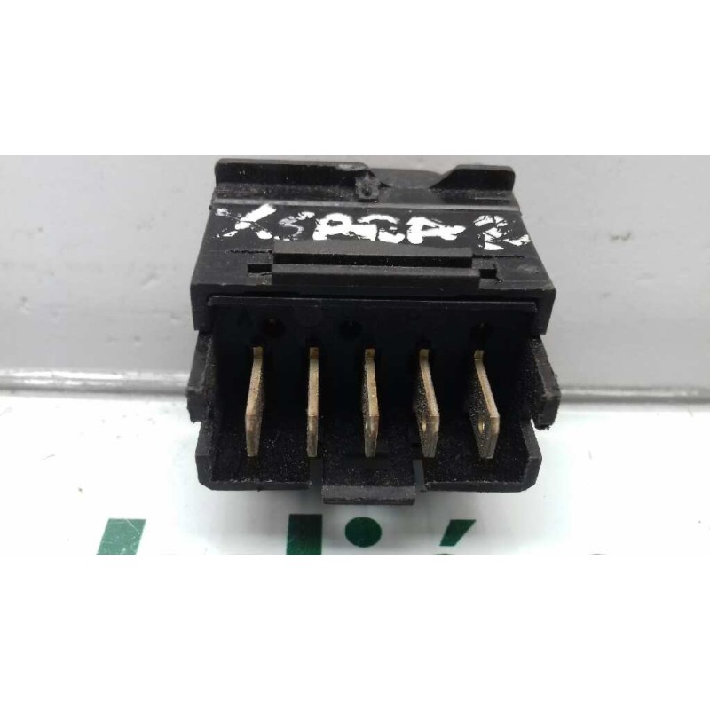 Recambio de mando elevalunas delantero izquierdo para citroen xsara berlina 1.9 d sx referencia OEM IAM M2128  