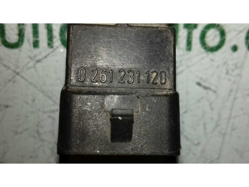 Recambio de sensor para opel corsa b eco referencia OEM IAM 0261231120 2 PINES DETONACIONES