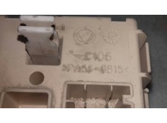 Recambio de caja reles / fusibles para alfa romeo 147 (190) 1.6 ts 120 collezione referencia OEM IAM 46558758 041102  2