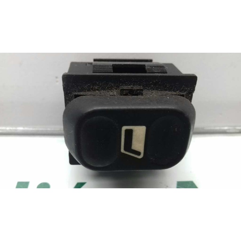 Recambio de mando elevalunas delantero izquierdo para citroen xsara berlina 1.9 d sx referencia OEM IAM M2128  