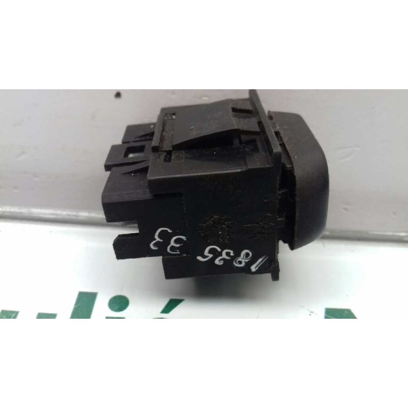 Recambio de mando elevalunas delantero izquierdo para citroen xsara berlina 1.9 d sx referencia OEM IAM M2128  