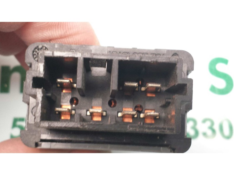 Recambio de mando elevalunas delantero derecho para peugeot 307 break / sw (s1) break xr referencia OEM IAM M8076  