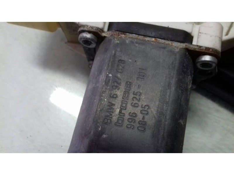 Recambio de elevalunas delantero derecho para bmw serie 3 berlina (e90) 320i referencia OEM IAM 7060266S 7140588E 