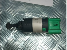 Recambio de interruptor para citroen c4 coupe lx referencia OEM IAM 95835T02 CONECTOR 4 PINES FRENO