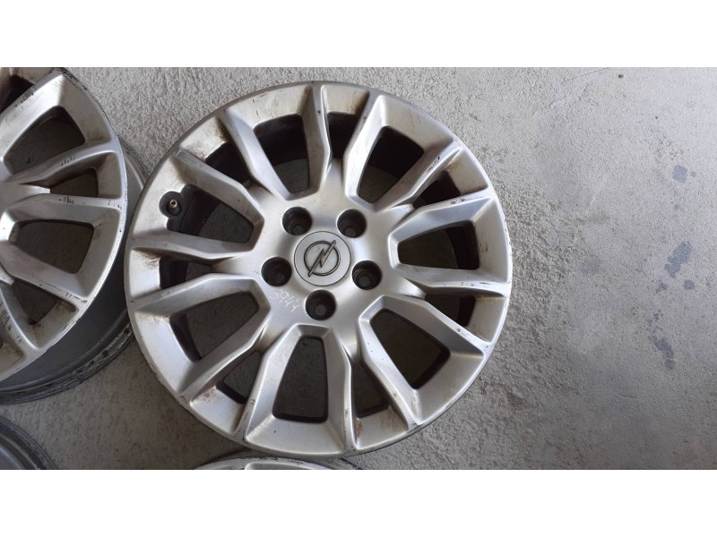 Recambio de juego llantas para opel astra h ber. cosmo referencia OEM IAM 13276417 16X6.5J ET39